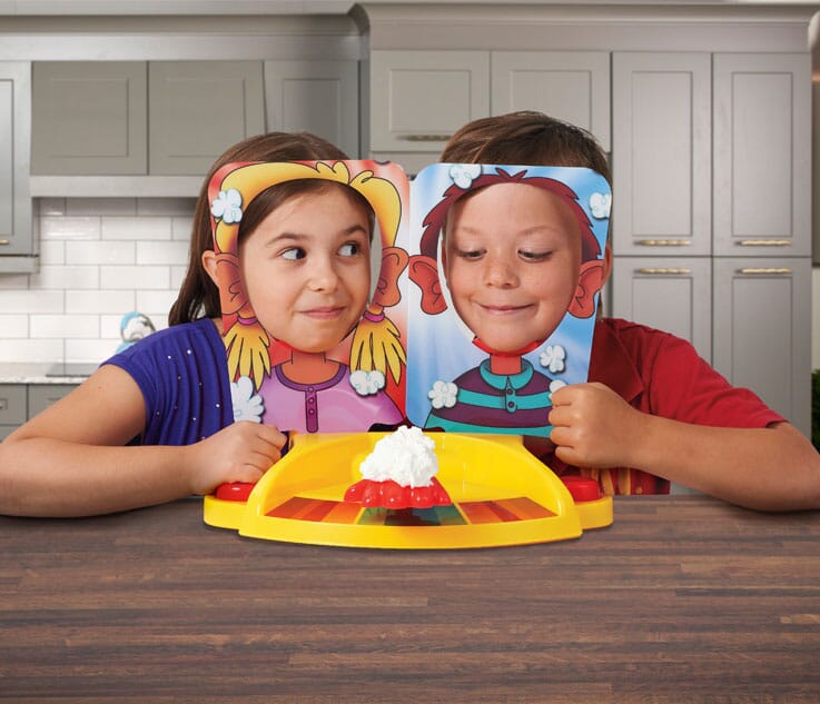 Jouets, jeux, livres et multimédia